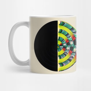 Record round in green and yellow Mug